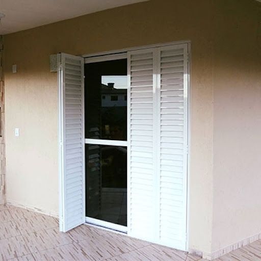 Serviços de portas e janelas em Praia Grande
